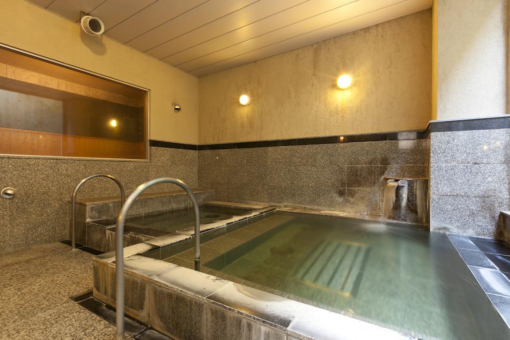 Station Hotel Au تسو المظهر الخارجي الصورة