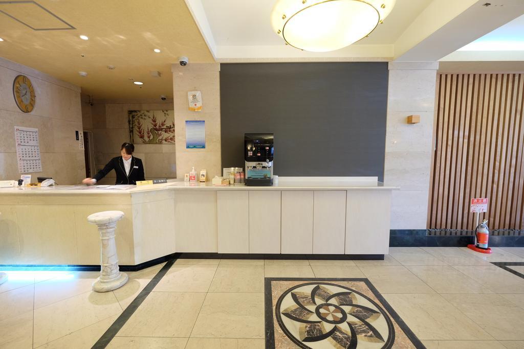 Station Hotel Au تسو المظهر الخارجي الصورة
