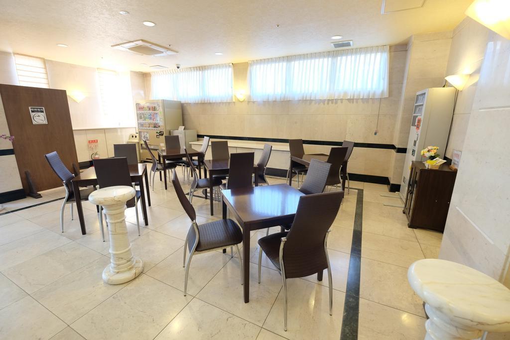 Station Hotel Au تسو المظهر الخارجي الصورة