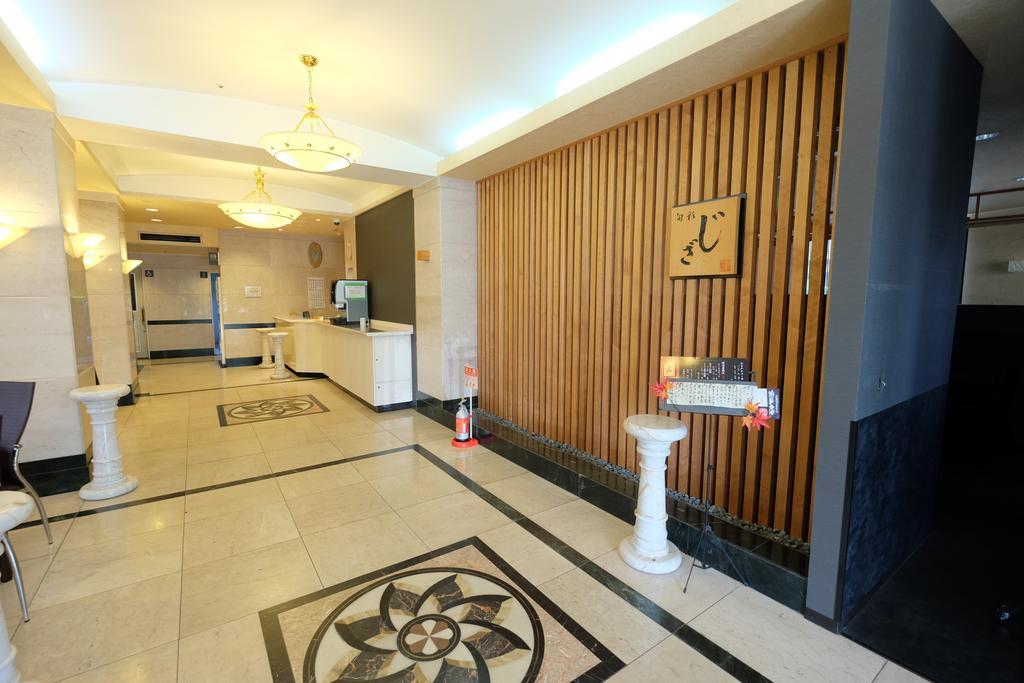 Station Hotel Au تسو المظهر الخارجي الصورة